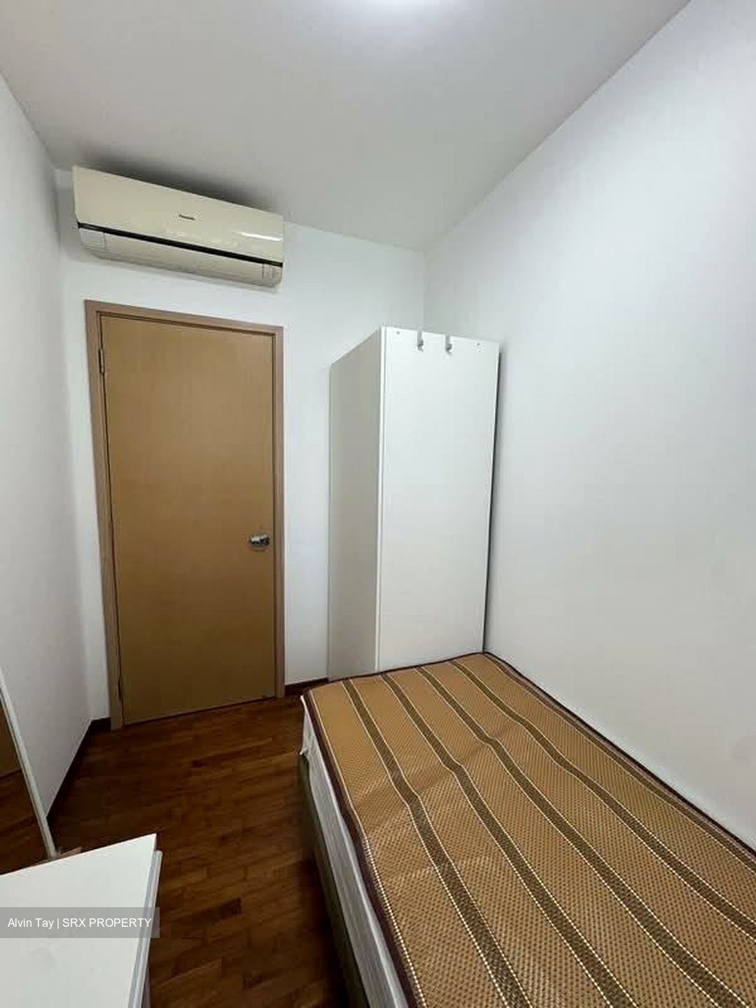 Charlton Lane (D19), Condominium #560344521